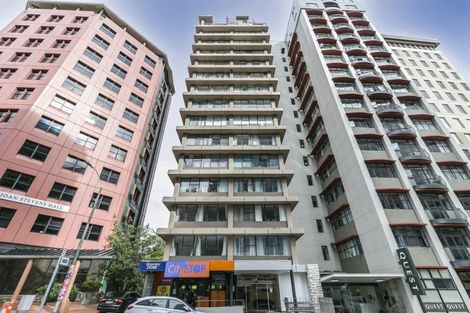 Photo of property in Terrace Tower Apartments, 4a/126 The Terrace, Wellington Central, Wellington, 6011