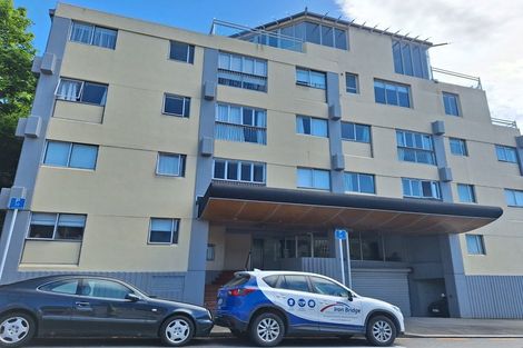 Photo of property in Capital Hill Apartments, 27/54u Hill Street, Thorndon, Wellington, 6011