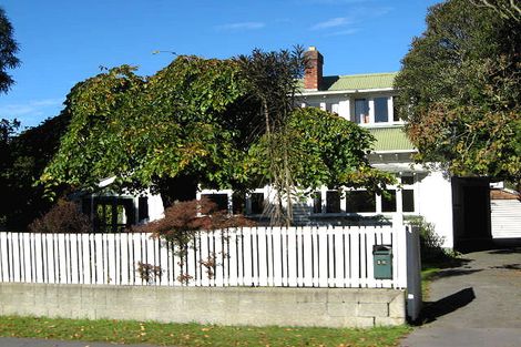 Photo of property in 16 Taylors Avenue, Bryndwr, Christchurch, 8052