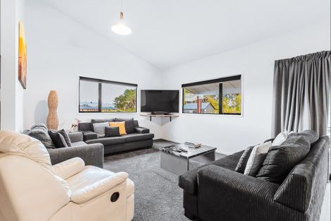 Photo of property in 14 Komahimahi Way, Motuoapa, 3382