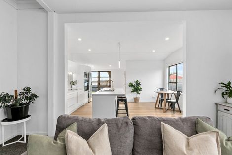 Photo of property in 214 Porangahau Road, Waipukurau, 4200