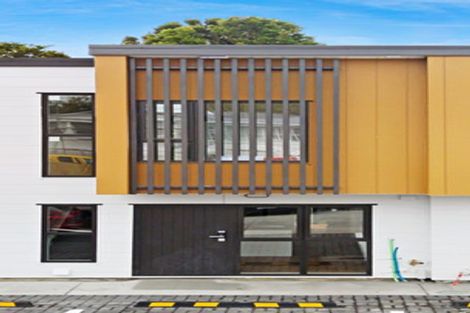 Photo of property in 7/32 Brandon Road, Glen Eden, Auckland, 0602