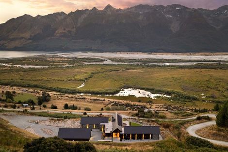 Photo of property in 136 Rosie Way, Glenorchy, 9372