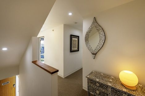 Photo of property in 30b Hay Street, Oriental Bay, Wellington, 6011