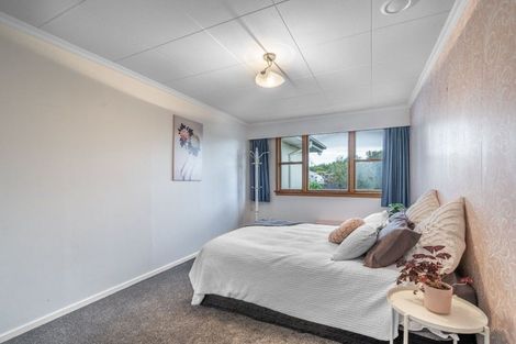 Photo of property in 12 Weka Street, Waikiwi, Invercargill, 9810