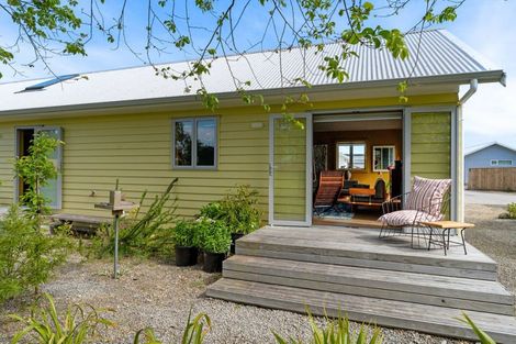 Photo of property in 2/roberts Road, Lansdowne, Masterton, 5810