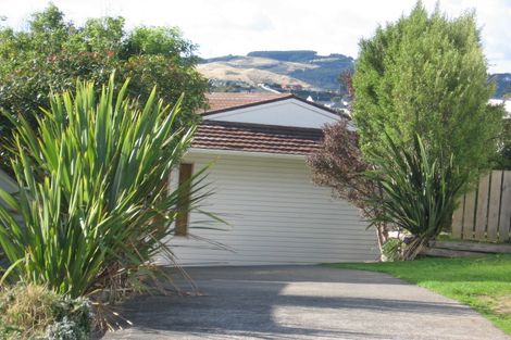 Photo of property in 11 Makatote Grove, Churton Park, Wellington, 6037