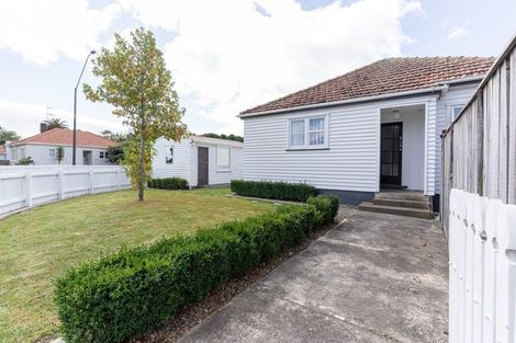 Photo of property in 2a Koromiko Avenue, Roslyn, Palmerston North, 4414