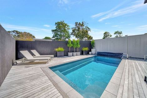 Photo of property in 45a View Road, Campbells Bay, Auckland, 0630