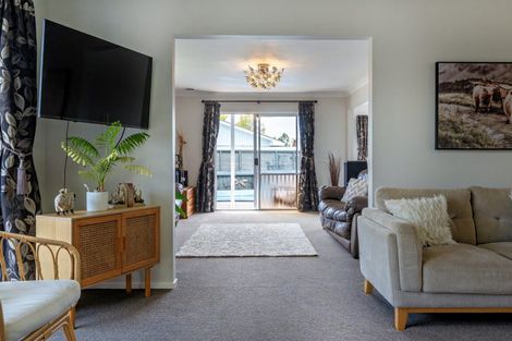 Photo of property in 2 Sisam Place, Whakatane, 3120