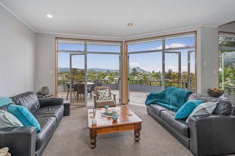 Photo of property in 41 Mount Avenue, Pauanui, Hikuai, 3579