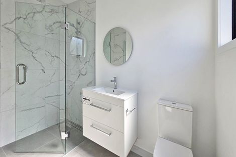 Photo of property in 7 George Yee Place, Taradale, 4112