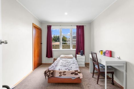 Photo of property in 87 Hoani Street, Northcote, Christchurch, 8052