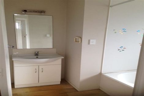 Photo of property in 24 Kirton Crescent, Manurewa, Auckland, 2102