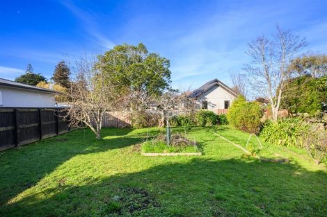 Photo of property in 32 Follett Street, Marton, 4710