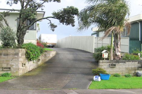 Photo of property in 39 Rosario Crescent, Red Beach, 0932