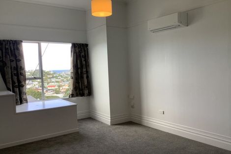 Photo of property in 24 Konini Road, Hataitai, Wellington, 6021