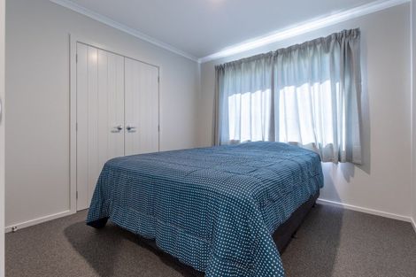 Photo of property in 63 Farm Road, Waipukurau, 4284