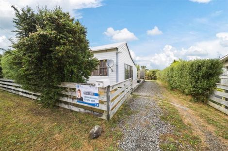 Photo of property in 21 Falstaff Street, Stratford, 4332