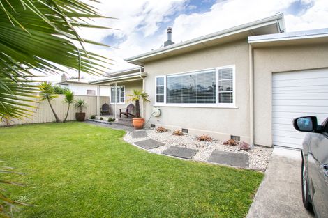 Photo of property in 8 Anzac Avenue, Onekawa, Napier, 4110
