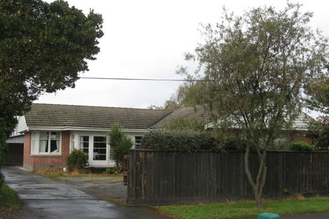 Photo of property in 11 Lothian Street, Ilam, Christchurch, 8041