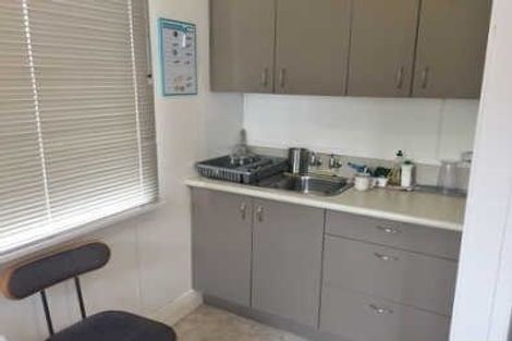 Photo of property in 186 Edgeware Road, Edgeware, Christchurch, 8013