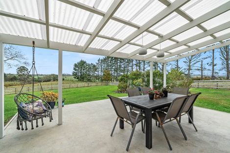 Photo of property in 573 Waimate Road North, Kerikeri, 0293