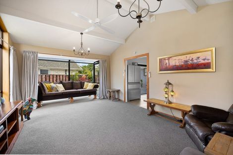 Photo of property in 92 Rowley Avenue, Hoon Hay, Christchurch, 8025