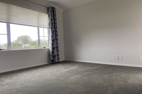 Photo of property in 24 Loughanure Place, Massey, Auckland, 0614