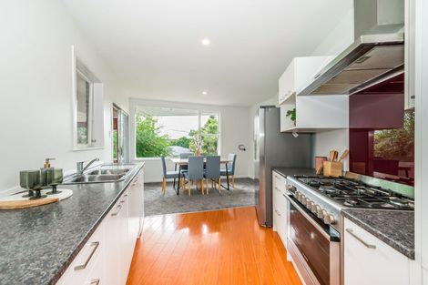 Photo of property in 41 Aorangi Road, Paraparaumu, 5032