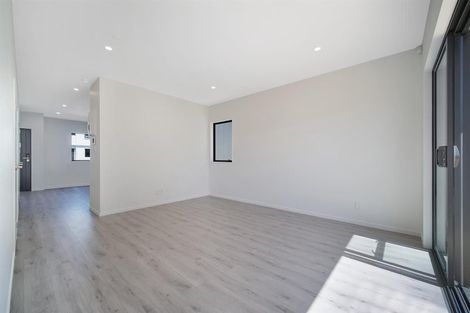 Photo of property in 75 Kairakau Street, Papakura, 2110