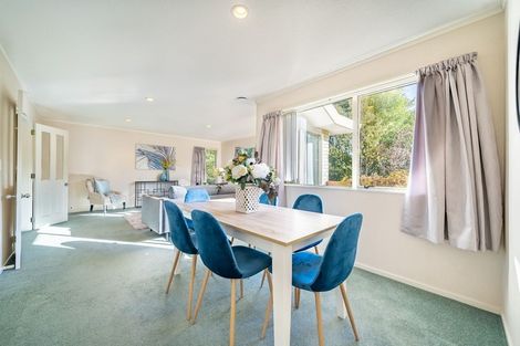 Photo of property in 7 Mariners Way, Whitby, Porirua, 5024