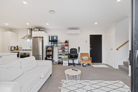 Photo of property in 2/135 Silverdale Road, Hillcrest, Hamilton, 3216