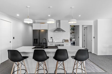 Photo of property in 28 Lockerbie Street, Morrinsville, 3300