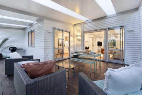 Photo of property in 136 Voyager Drive, Gulf Harbour, Whangaparaoa, 0930