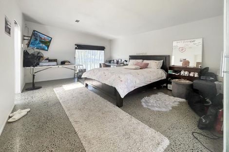 Photo of property in 364 Lake Terrace, Two Mile Bay, Taupo, 3330