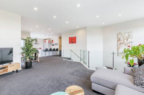 Photo of property in 24 Kittiwake Drive, Schnapper Rock, Auckland, 0632