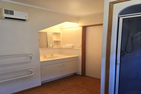 Photo of property in 58 Welcome Bay Road, Welcome Bay, Tauranga, 3112