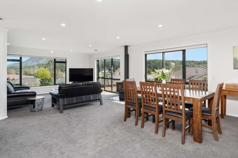 Photo of property in 10 Pukeko Place, Picton, 7220