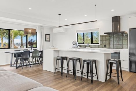 Photo of property in 74 Harbour View Road, Point Wells, Warkworth, 0986