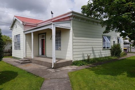 Photo of property in 54 Derby Street, Westport, 7825