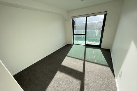 Photo of property in 70 Park Avenue, Rosehill, 2113