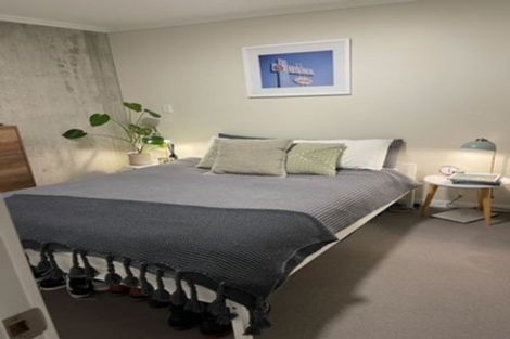 Photo of property in Frame Apartments, 1601/111 Molesworth Street, Thorndon, Wellington, 6011