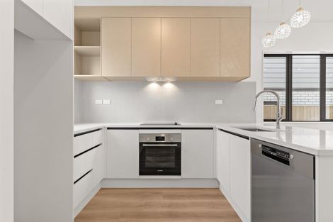 Photo of property in 23 Whiteywood Street, Westgate, 0814