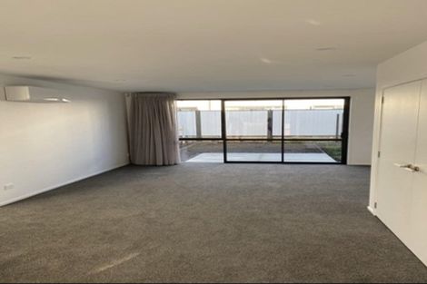 Photo of property in 11 Ara Kataraina, Mangere, Auckland, 2022