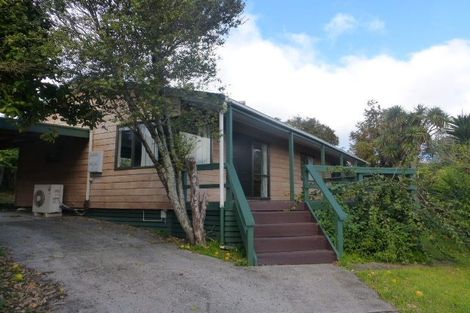 Photo of property in 12 Netherlands Avenue, Kelston, Auckland, 0602