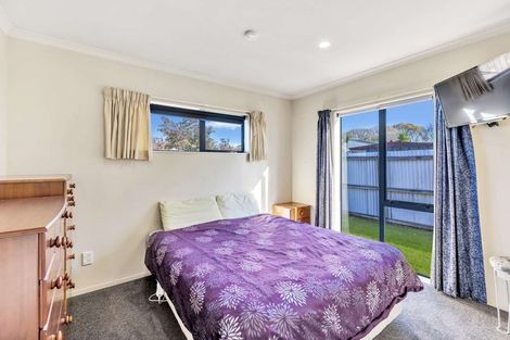 Photo of property in 142a Springs Road, Hornby, Christchurch, 8042