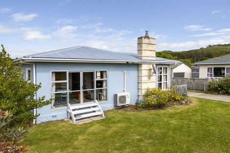 Photo of property in 29 Stirling Street, Kakanui, Oamaru, 9495