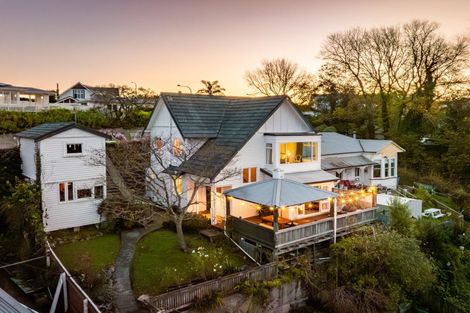 Photo of property in 23 Fitzroy Road, Bluff Hill, Napier, 4110