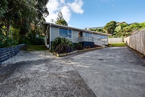 Photo of property in 5c Tahurangi Place, Spotswood, New Plymouth, 4310